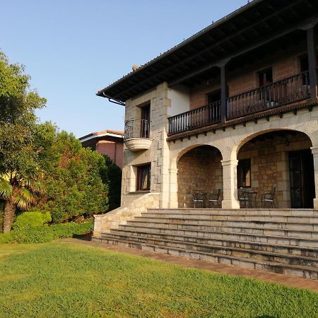 Posada El Jardin De Angela Hotel Santander Exterior photo